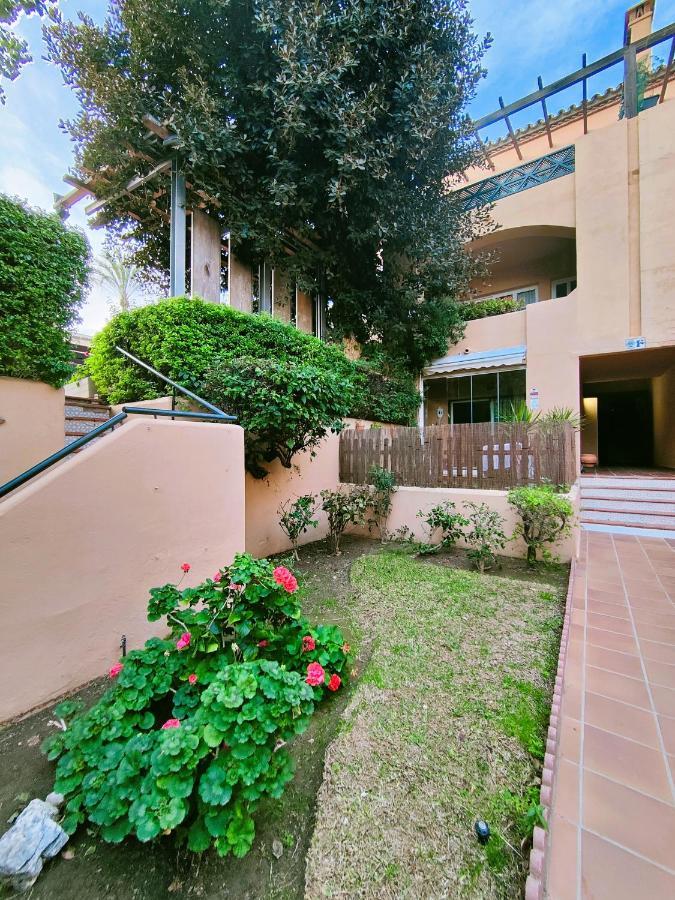 Sage Palm Apartment By Namaste Elite Малага Экстерьер фото